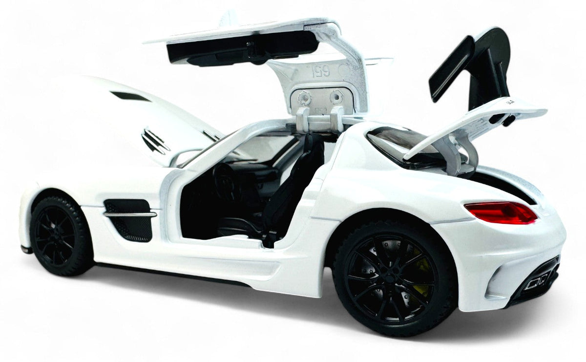 Mercedes-Benz SLS AMG 1:24  diecast scale model car collectible